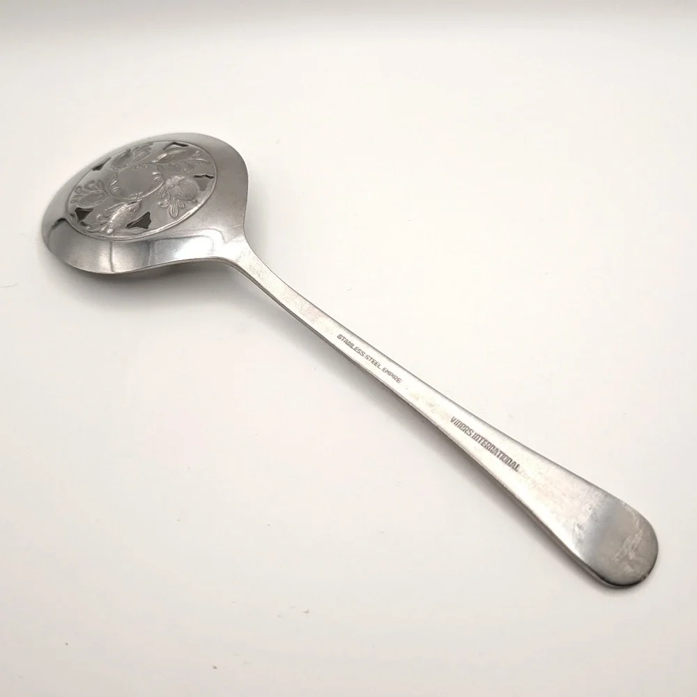 Viners International Empire Stainless Steel Tomato Berry Serving Spoon 8.25